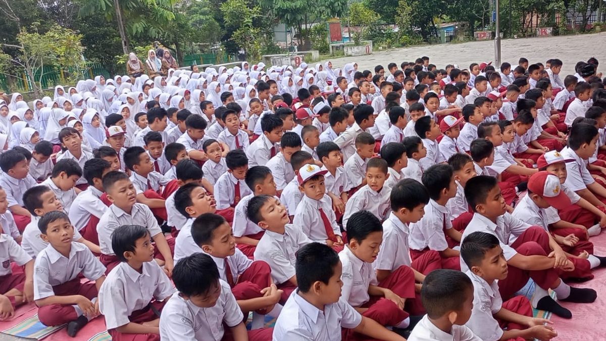 Mendikbud Aturan Seragam Sekolah Baru 2024 untuk Siswa Tanpa Batasan