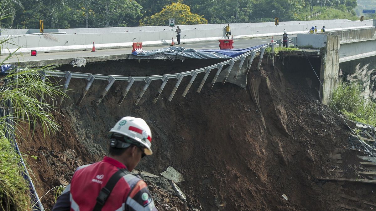 Banjir dan Longsor Hantui Pemudik Lebaran 2024, Jalur Alternatif Belum Tentu Aman