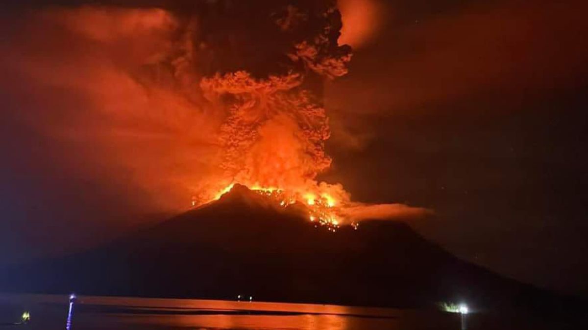 Sejarah Erupsi Gunung Ruang, Jejak Api di Tanah Sulawesi Utara