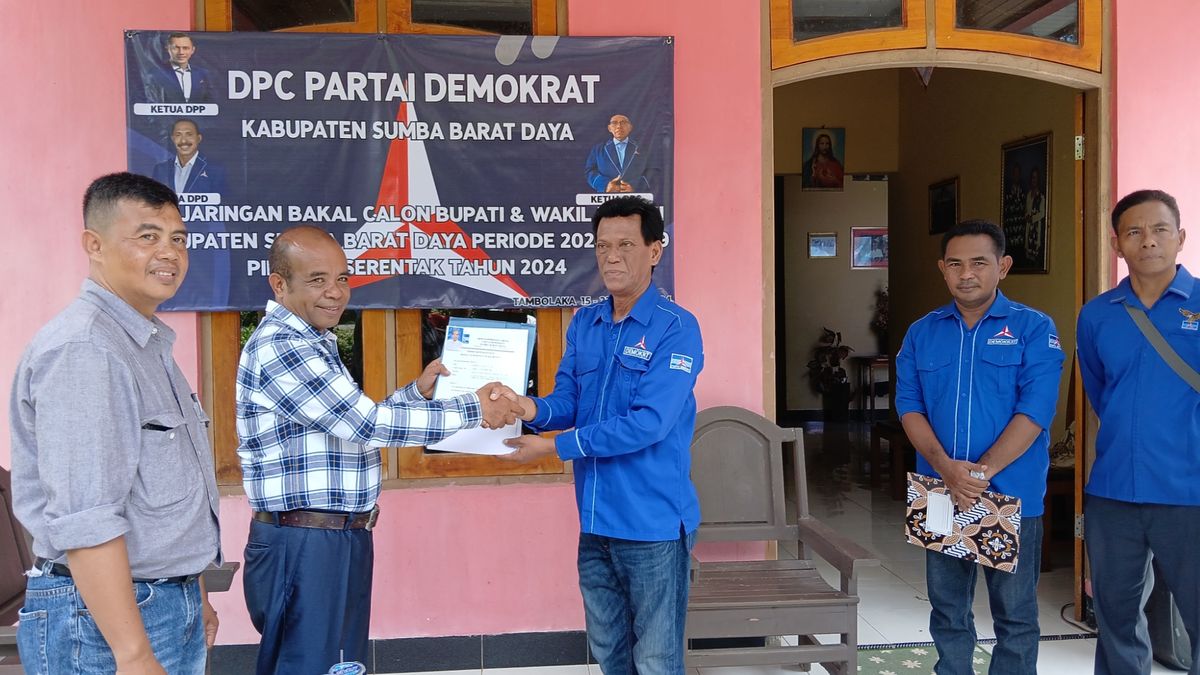 Bakal Calon Bupati Sumba Barat Daya Dominggus Dama Resmi Mendaftar di ...