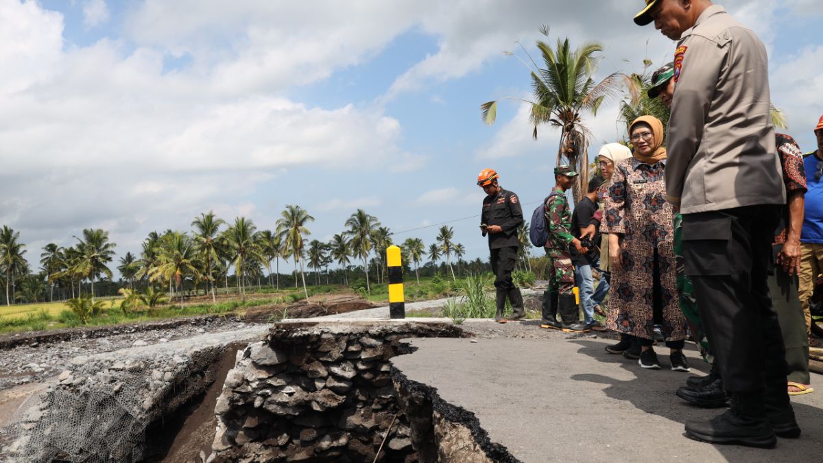 Banjir Lahar Dingin Semeru, Lumajang Tanggap Darurat Selama 14 Hari ...