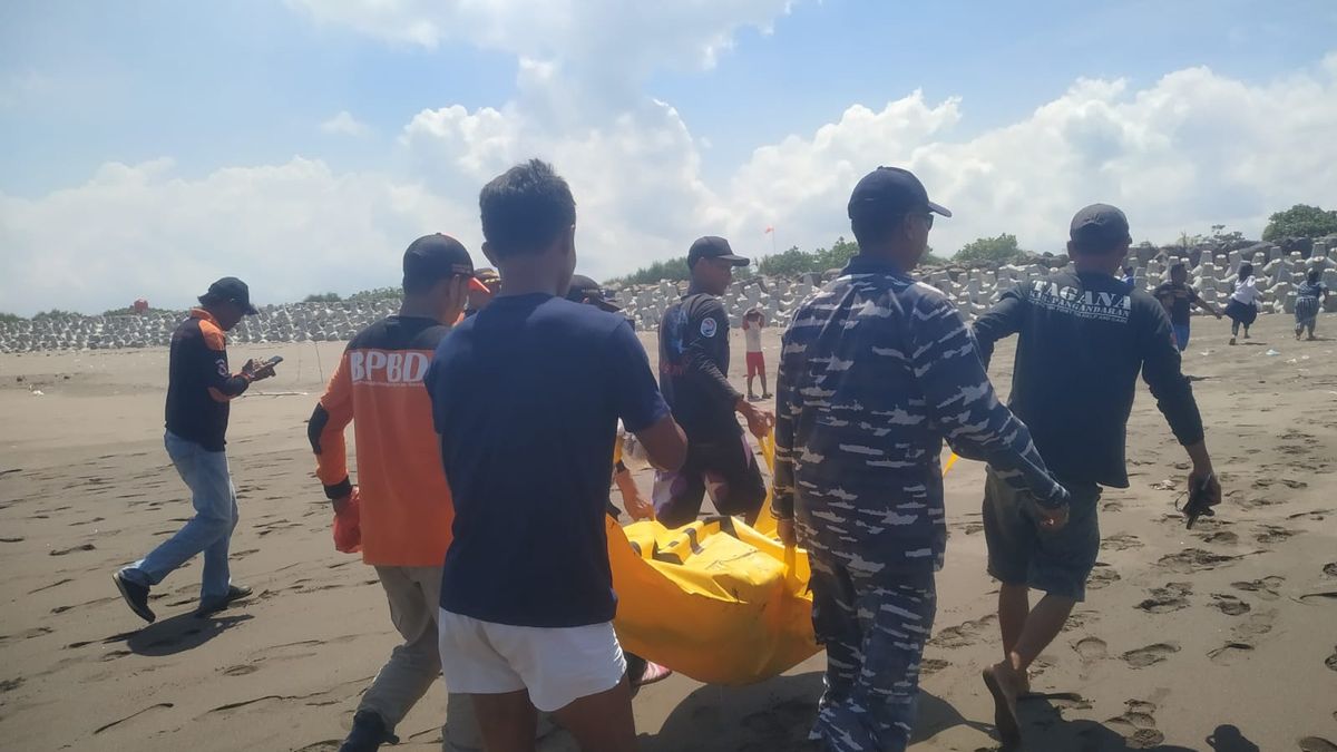 Jasad Korban Tenggelam Ditemukan Di Pantai Pangandaran Satu Masih