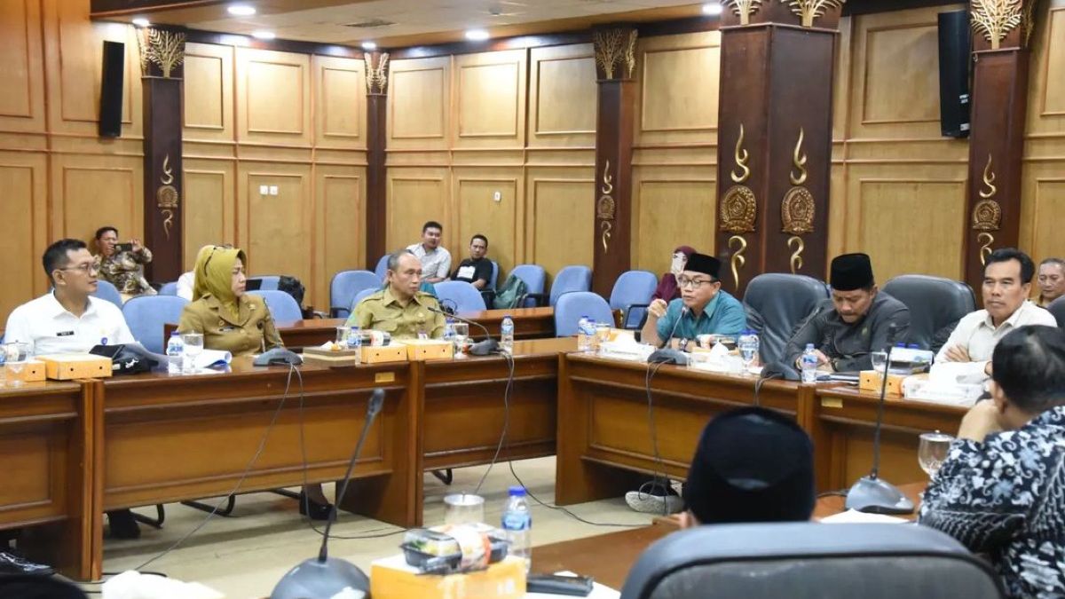 Pemkab Sidoarjo Dan Komisi A DPRD Cari Solusi Terkait Pembatalan ...