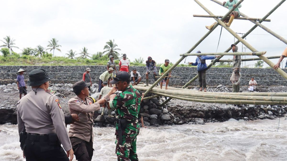 Jembatan Penghubung Candipuro Pasrujambe Dibangun Darurat Malang Raya