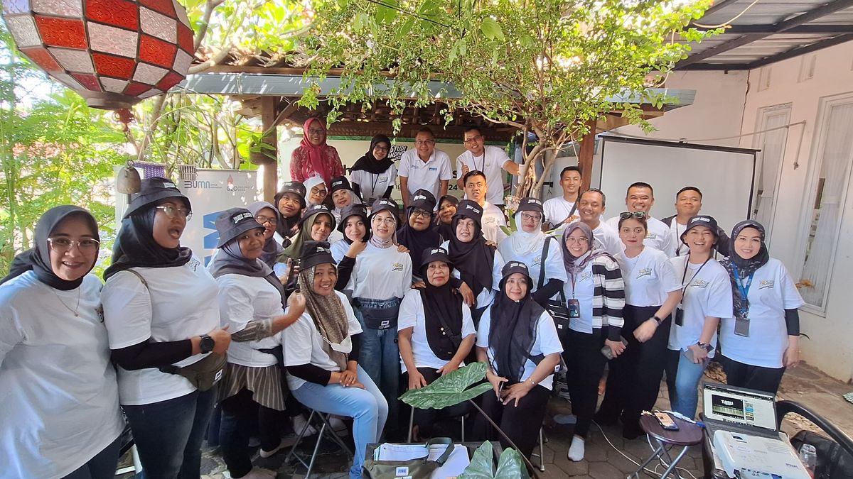PNM Mekaar Beri Reward Ketua Kelompok Unggulan Studi Banding Olahan Jamu Tradisional