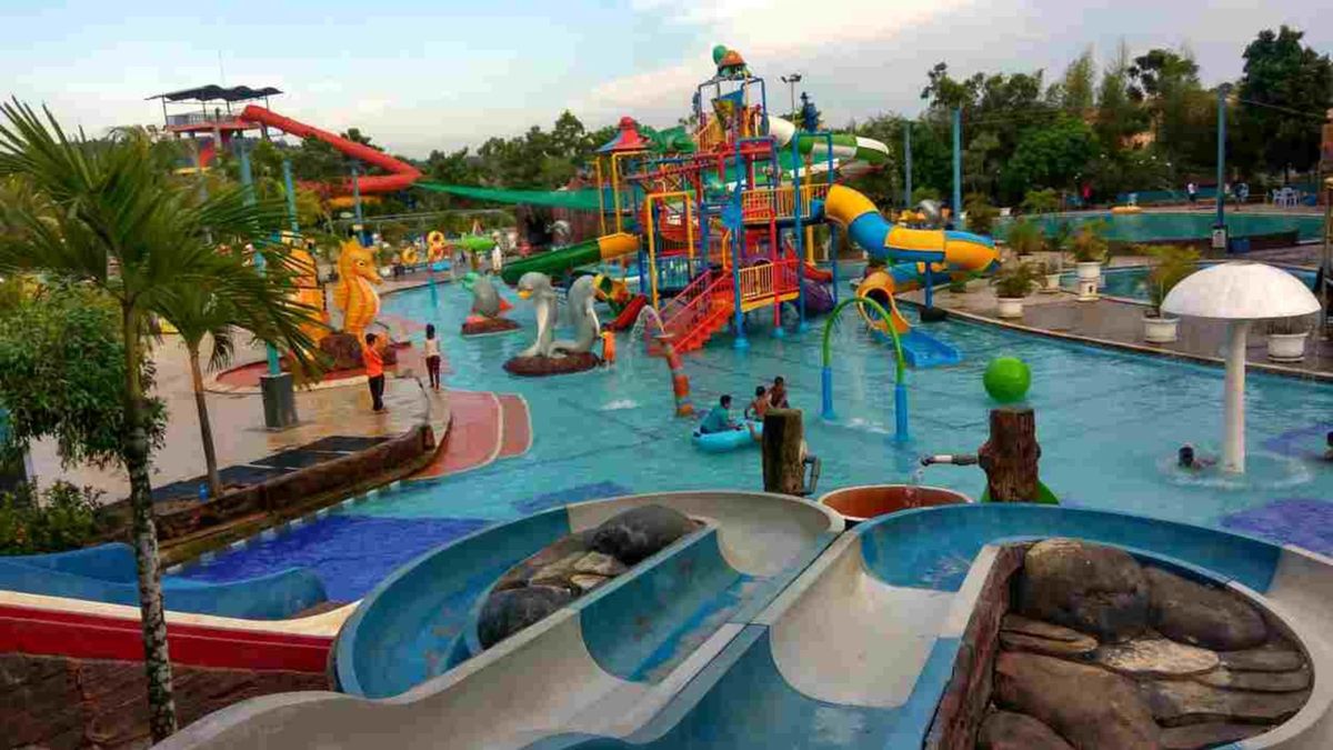 Top 100 Waterpark Batam: Keseruan Bermain Air untuk Keluarga di Kota ...