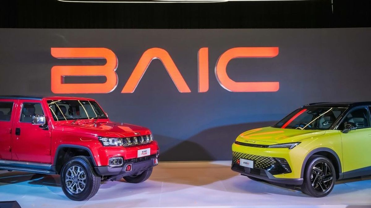 BAIC BJ 40 Plus Resmi Meluncur di GIIAS 2024, SUV Macho dari China ...