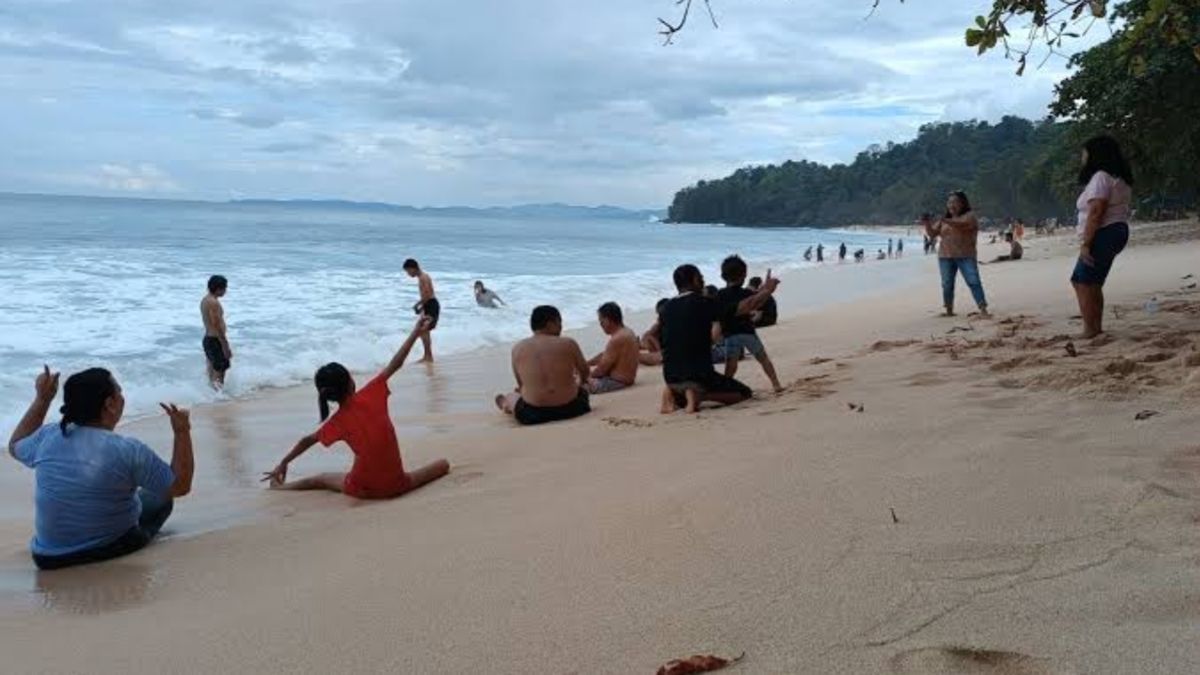 Pesona Pantai Manado: Temukan Keindahan Alam dengan Menginap di Hotel ...