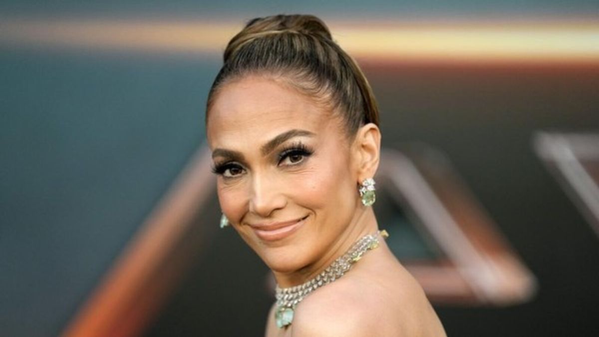 Jennifer Lopez Dan Jharrel Jerome Bersinar Dalam Film Biografi Gulat ...