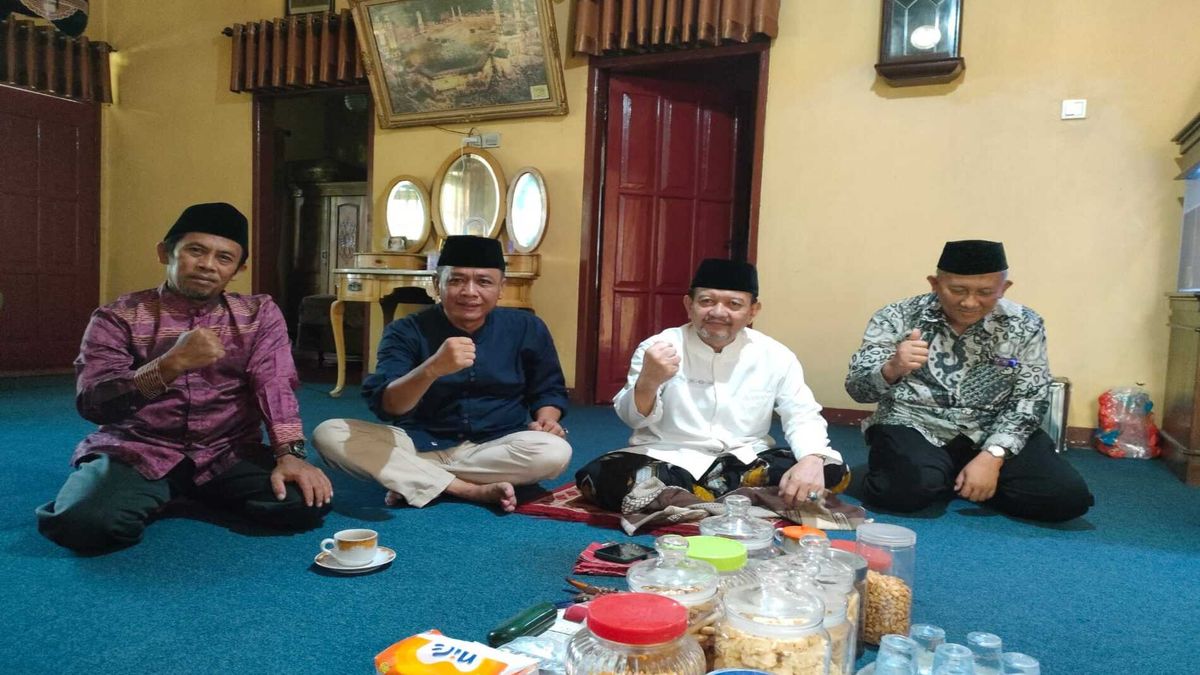 Bertemu Rais Syuriah PCNU Garut, Ade Najmulloh Dapat doa dan Saran ...