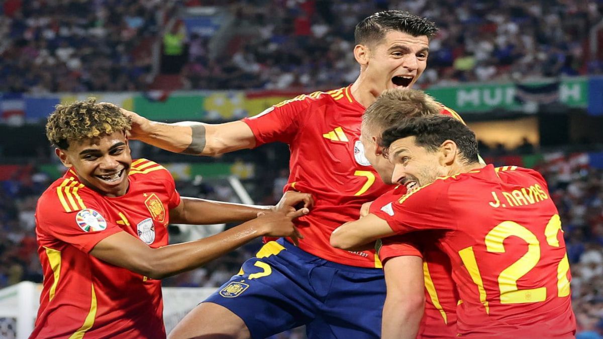 Hasil spanyol vs prancis diwarnai rekor pencetak gol termuda la furia