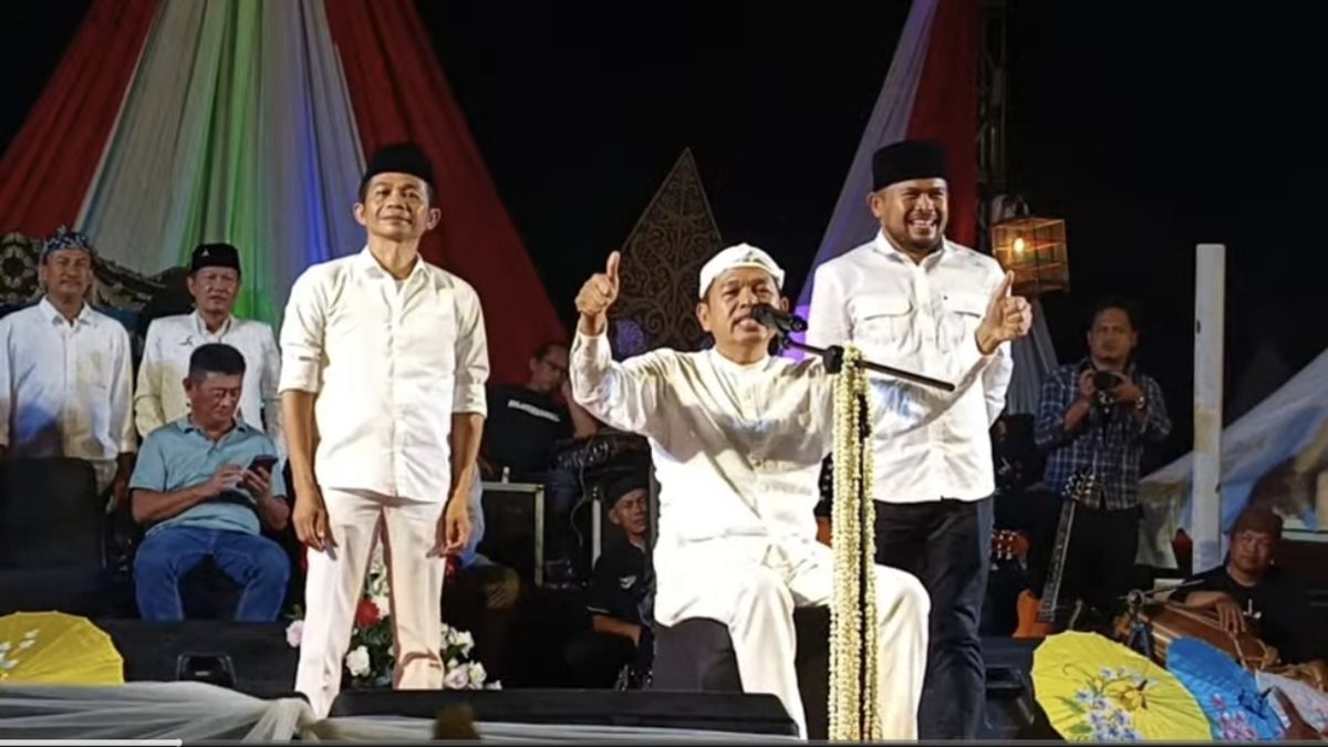 Ribuan Masyarakat Purwakarta Hadiri KDM Dan Om Zein Menyapa, Komedian ...