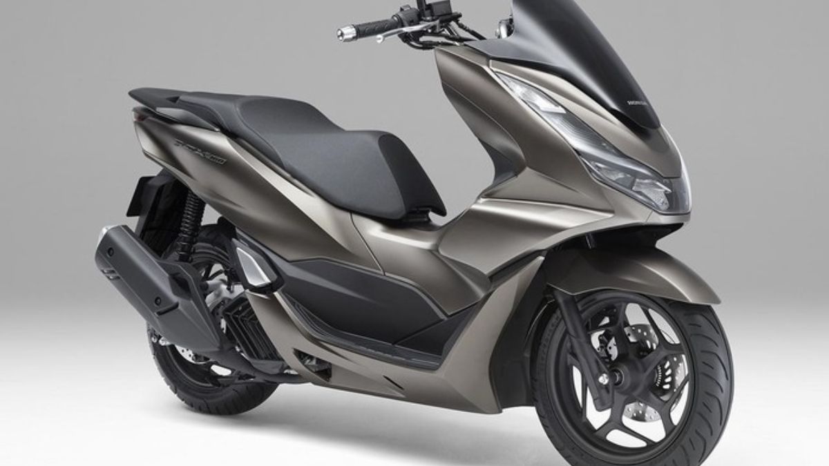 Honda Pcx 160 Naik Kelas Desain Baru Lebih Sporty Mesin Lebih