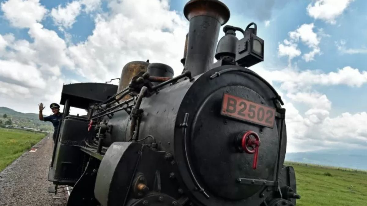 Koleksi Bersejarah Di Museum Kereta Api Ambarawa Menyusuri Jejak