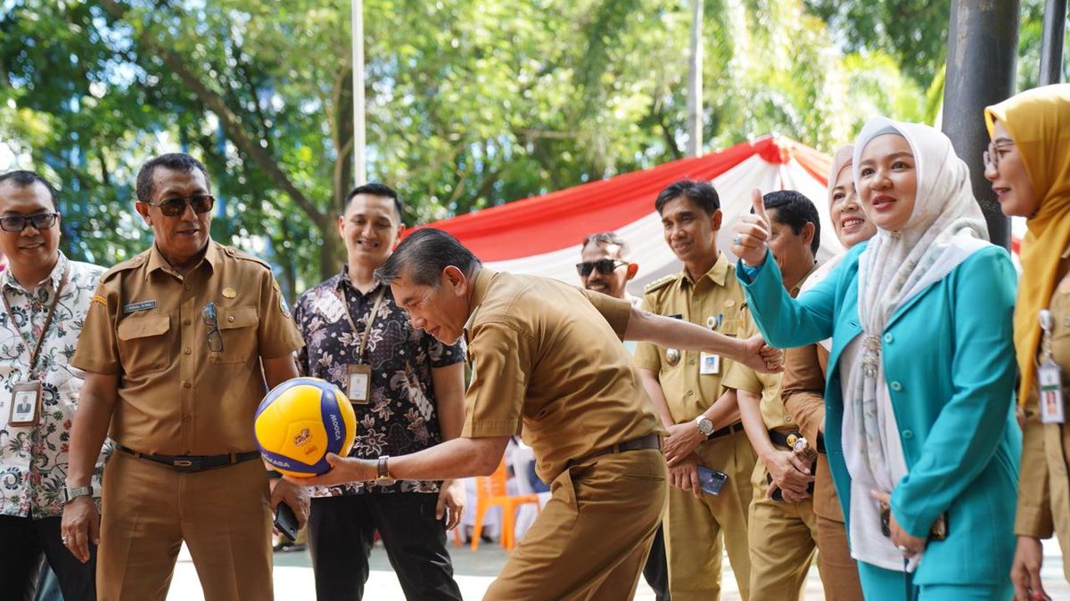 demo slot anti lag ASN Pemkot Pontianak Antusias Ikuti Turnamen Voli Meriahkan Harjad ke-253 - Kalbar Time