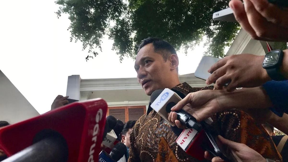 AHY Bocorkan Prabowo Umumkan Susunan Kabinetnya Minggu Malam - Celah Sumbar