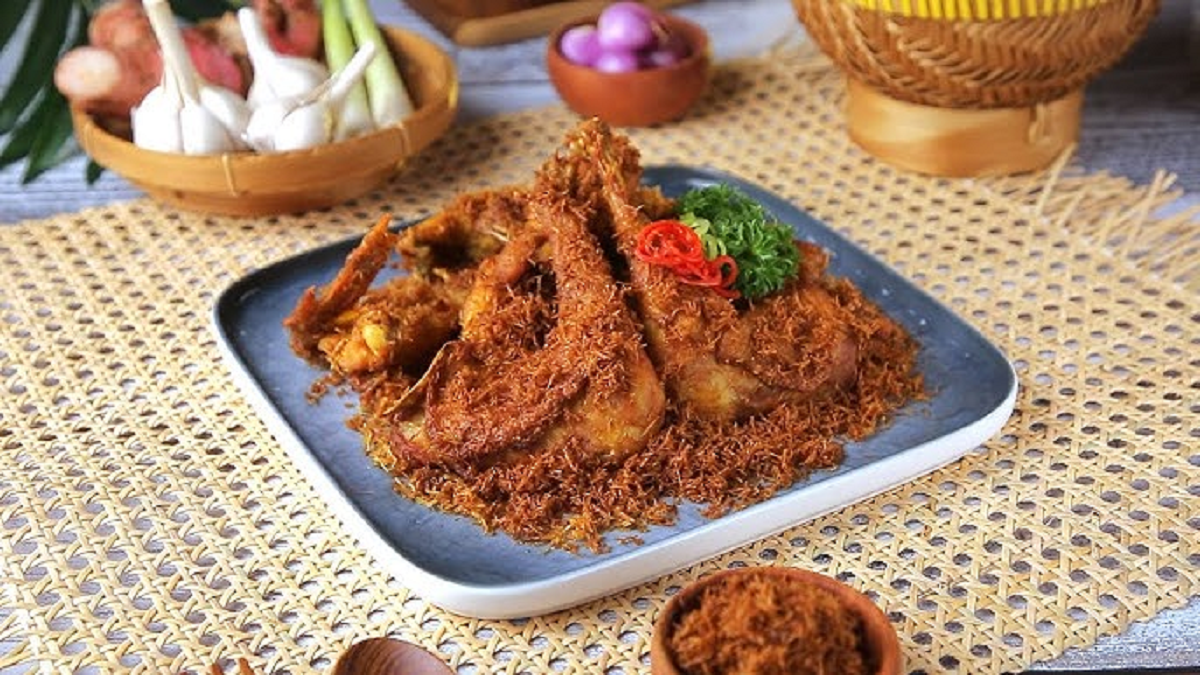 Resep Ayam Serundeng Kelapa yang Gurih dan Empuk, Makin Enak Pakai Cara Ini