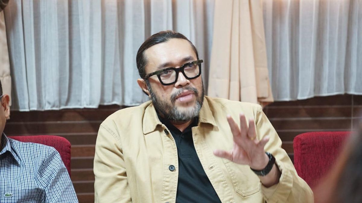 Ono Surono Tegaskan Bandara Husein Bukan untuk Penerbangan Komersil, Bandara Kertajati Harus Tetap Beroperasi - PRFM News
