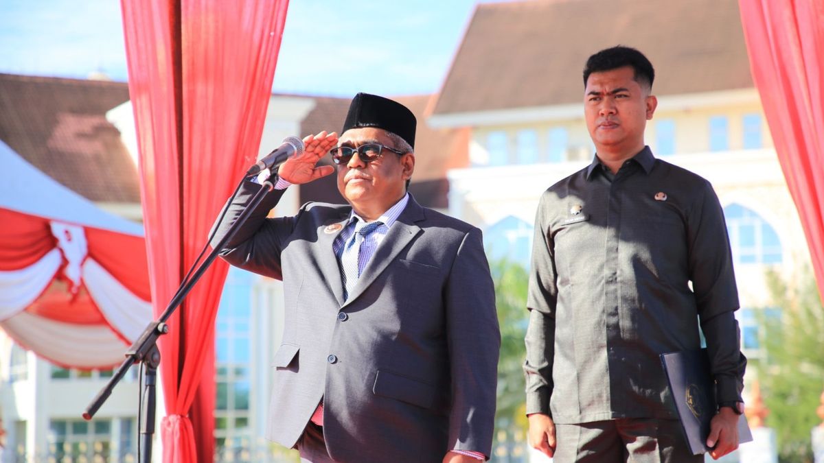 Pimpin Upacara Hari Pahlawan Di Aceh Utara, Pj Bupati Mahyuzar Ajak ...