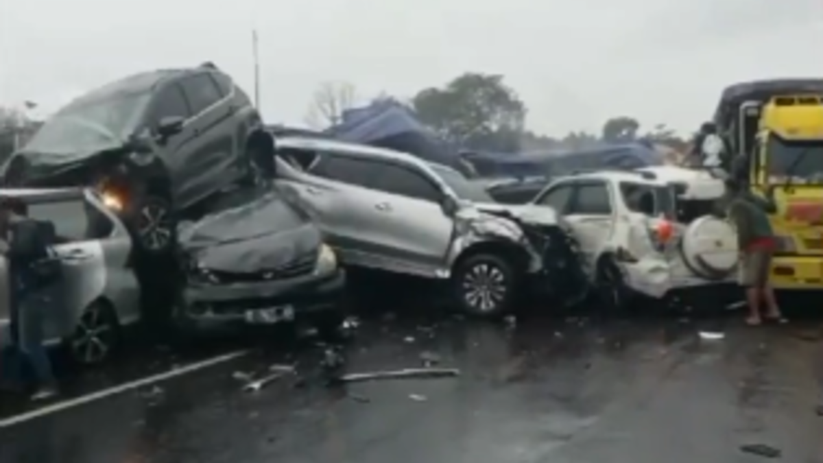 Polisi Tetapkan Sopir Truk Trailer Sebagai Tersangka Kecelakaan ...