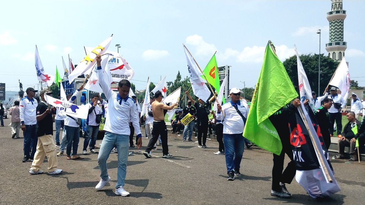 Umk Jateng 2025 Besaran Umk Banyumas Dan Umk Cilacap Yang Sedang Di Umk Jateng 2025 Besaran Umk Banyumas Dan Umk Cilacap Yang Sedang Di