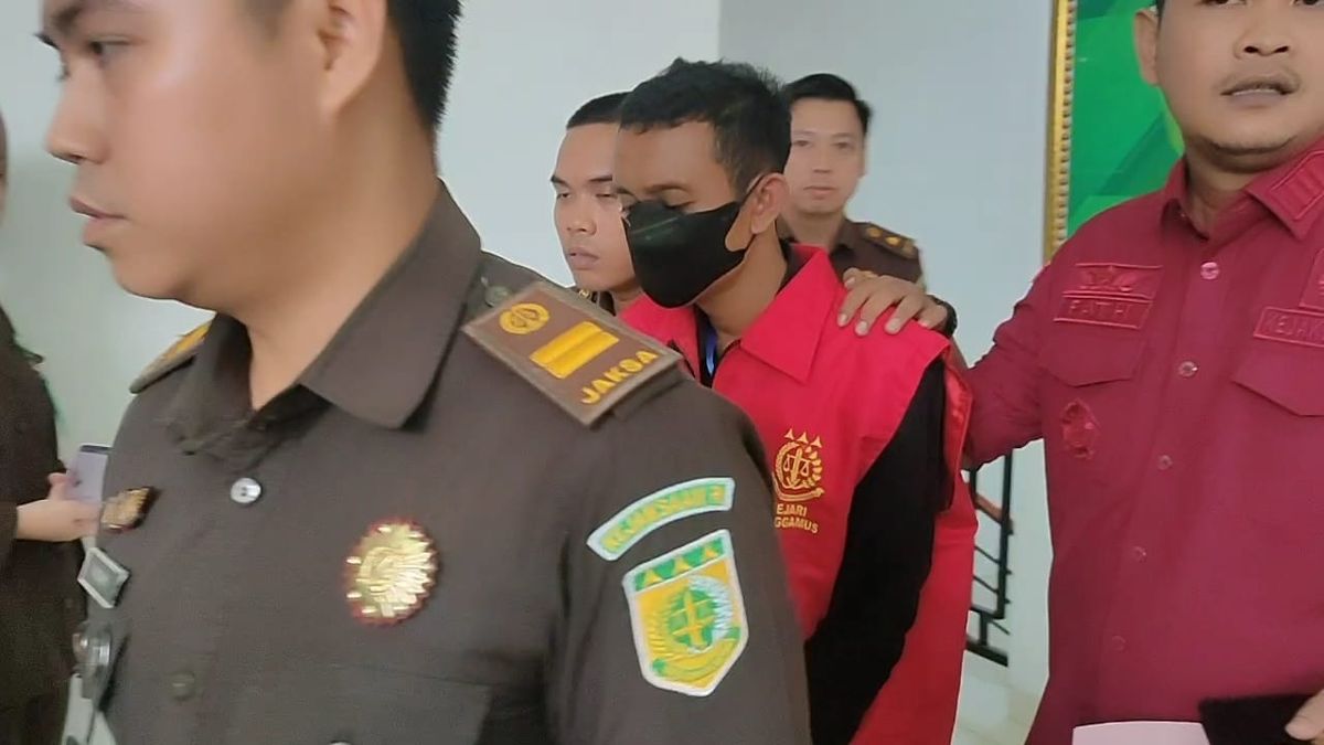 Kejari Tanggamus Tahan Rekanan Pt Bprs Dalam Kasus Korupsi Pengadaan Barang Dan Jasa