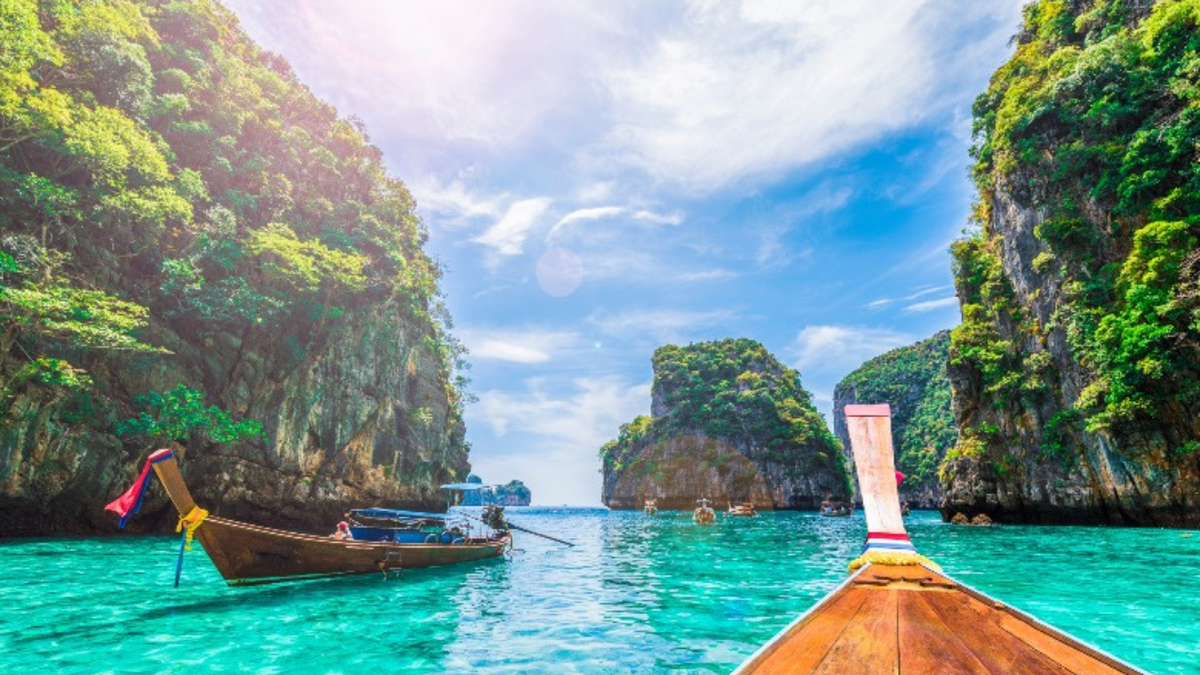 Menjelajahi Krabi Keindahan Pantai Dan Gua Bawah Tanah Malang Hits