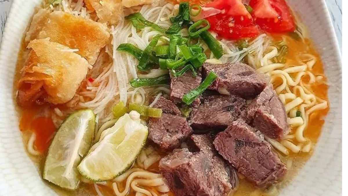 Resep Soto Kuning Bogor: Kelezatan Hangat Yang Menggugah Selera
