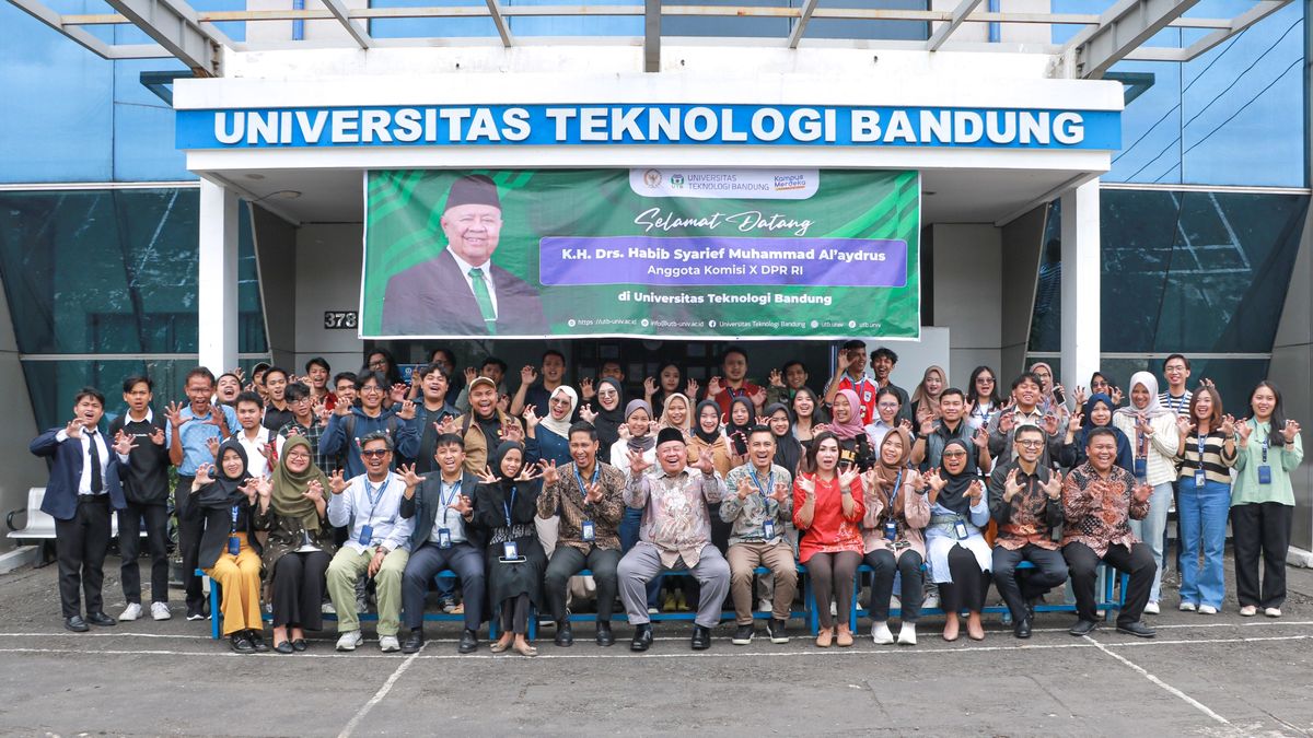 Kuliah Umum Universitas Teknologi Bandung Tentang Kepemimpinan di Era Modern Bersama Anggota DPR RI Komisi X