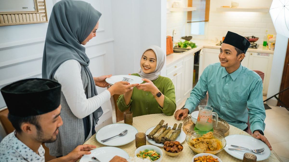 Libur Lebaran 2025 Tanggal Berapa? Cek Gabungan Libur Nyepi dan Idul