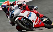 vHasil Kualifikasi Moto3 MotoGP Portugal 2022, Pembalap Indonesia Bakal Start di Posisi Kedua