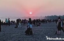 Wisatawan Selalu Penasaran Dengan Sunset Di Pantai