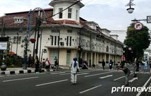 Ppkm Diperpanjang Ini Daftar Daerah Di Jabar Yang Masuk Level 2 3 Dan 4 Kota Bandung Level Berapa Mapay Bandung