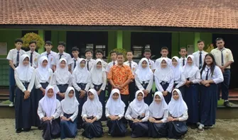 review novel layangan putus 10 SMP Terbaik Kebanggaan Kep. Sangihe! Penuh Prestasi, Unggulan Sang Juara Bertahan OSN Puspresnas