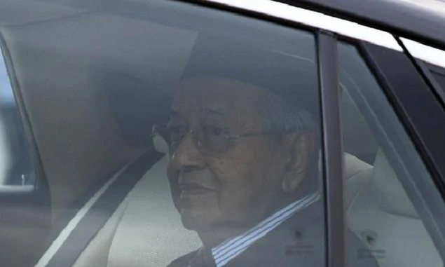 Mahathir Mohamad Bantah Pernyataan Terkait Singapura dan Kepulauan Riau