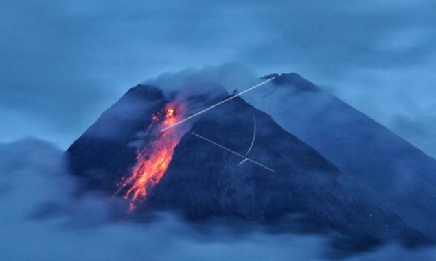 Status Siaga! Gunung Merapi Keluarkan Guguran Lava Pijar Sejauh 1,5 Km