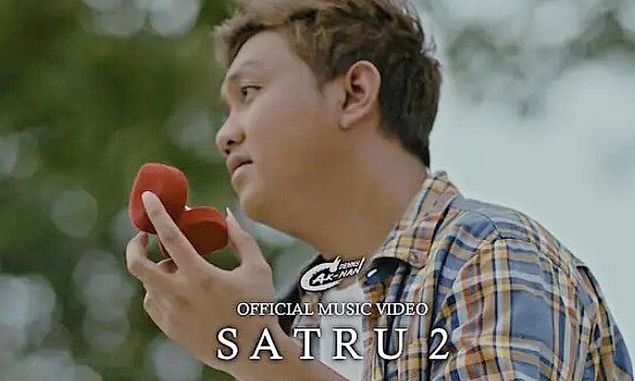 Denny Caknan Rilis ‘Satru 2' yang Dipersembahkan untuk Erick Thohir, Simak Lirik Lagunya!