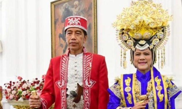 Peringatan HUT RI Ke-77, Presiden Jokowi Kenakan Pakaian Adat Dolomani Asal Buton Sulawesi Tenggara