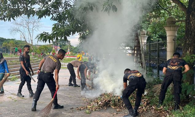 Ratusan Personil ASN dan TNI-Polri Bersih-bersih Kawasan Ex MTQ