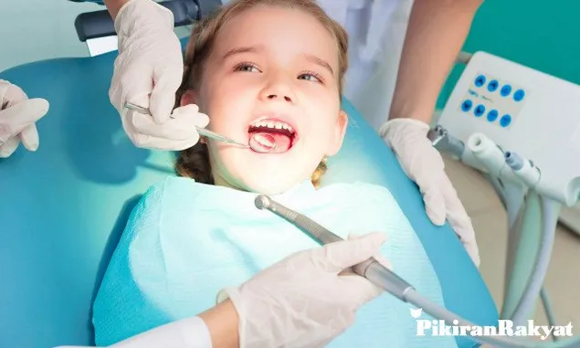 Begini Cara Atasi Anak Takut ke Dokter Gigi Sejak Dini