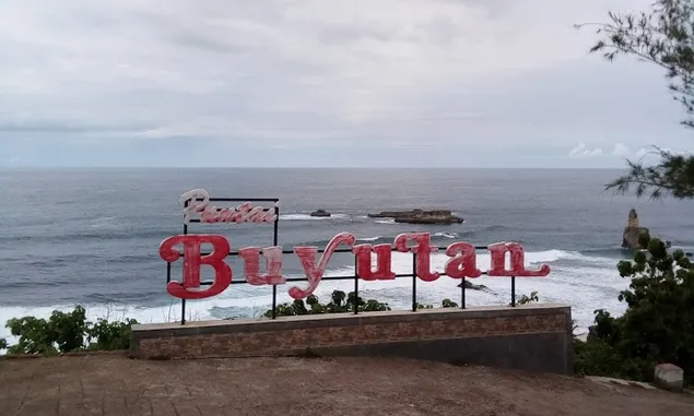 Mengenal Pesona Pantai Indah di Pacitan, Tak Kalah dari Bali