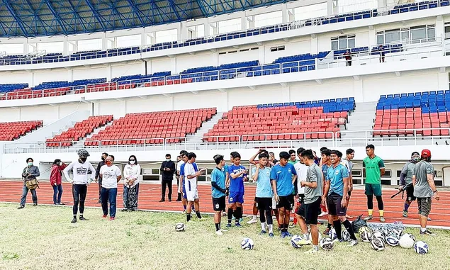 PSIS Junior Sarapan dan Jajal Stadion Jatidiri Bareng Ganjar, Sinyal Hijau Untuk Tim Senior?
