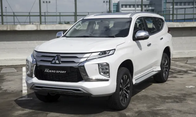Pilihan Mobil untuk Mudik Lebaran 2023, Simak Spesifikasi Mesin Pajero Sport Dibandingkan Rival