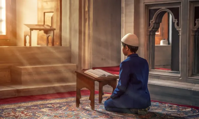 7 Tips Memanfaatkan Al-Qur'an untuk Meningkatkan Kualitas Kehidupan Umat Islam