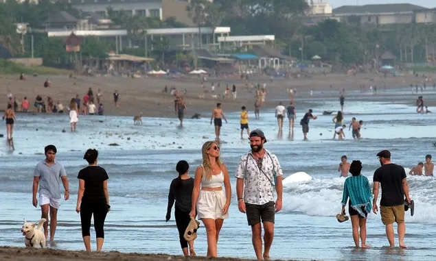 Pemerintah akan Izinkan Wisatawan Asing Berwisata ke Bali Mulai Oktober