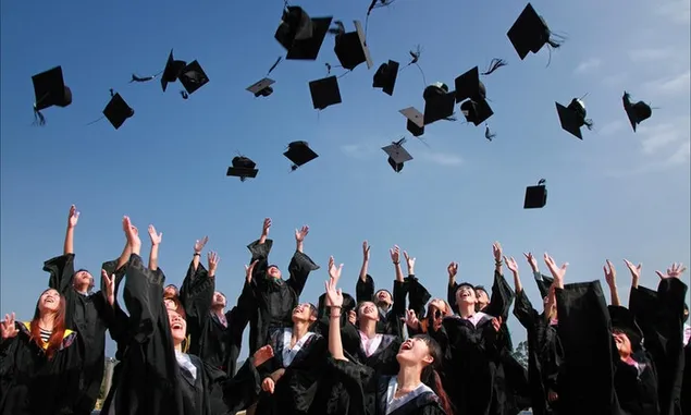 5 Cara Ampuh Raih Beasiswa Luar Negeri, Siapkan Dirimu Kuliah Di Negara Impian!