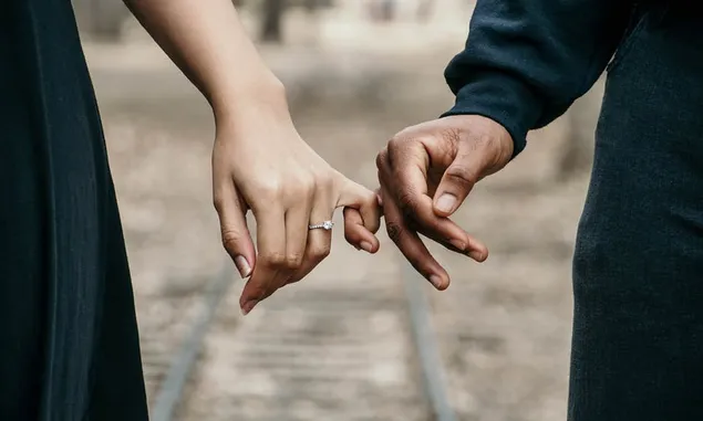 Ramalan Cinta 12 Zodiak Hari Ini, Sabtu 7 Mei 2022: Taurus akan Berbagi Momen Indah dengan Pasangan