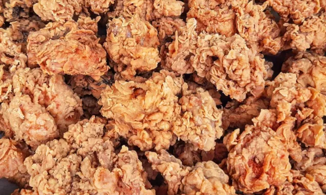 Resep Ayam Goreng Krispi Pedas Mirip KFC, Simak Caranya di Sini