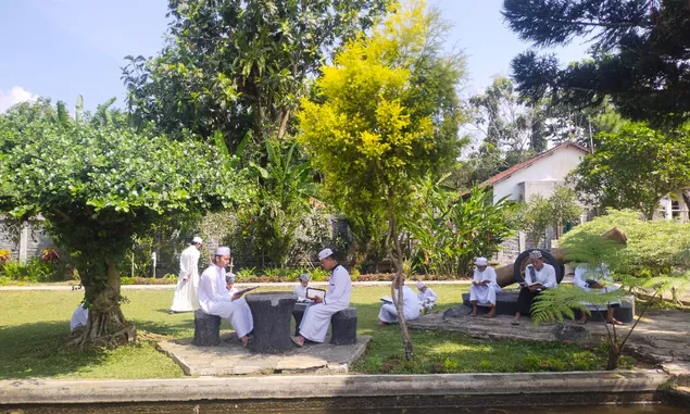 Warisan Imam Al-Ghozali ini Menjadi Cikal Bakal Pondok Pesantren di Indonesia