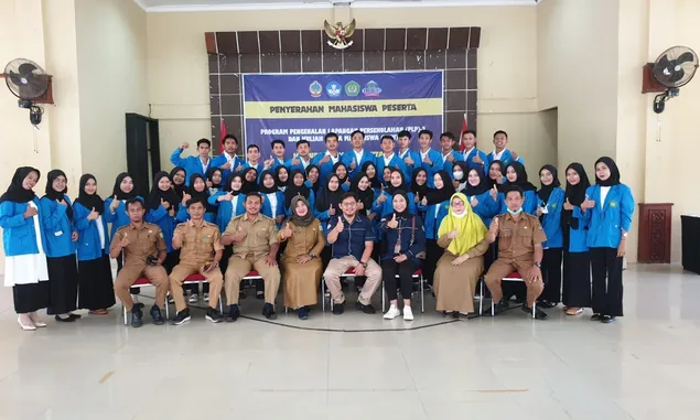 43 Mahasiswa IKIP PGRI Pontianak Siap Mengabdi di Kayong Utara